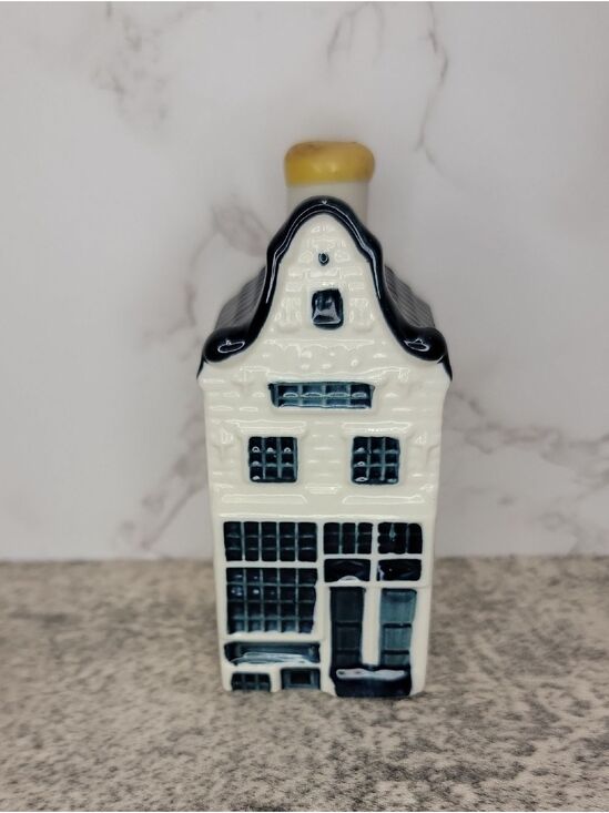 Delft Blue Other - Vintage BOLS KLM delft blue #2 Royal Distilleries Miniature Dutch bottle